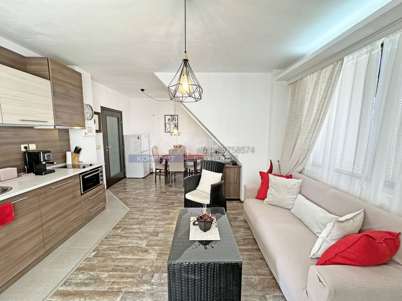 Двустаен апартамент под наем до Операта, гр. Варна