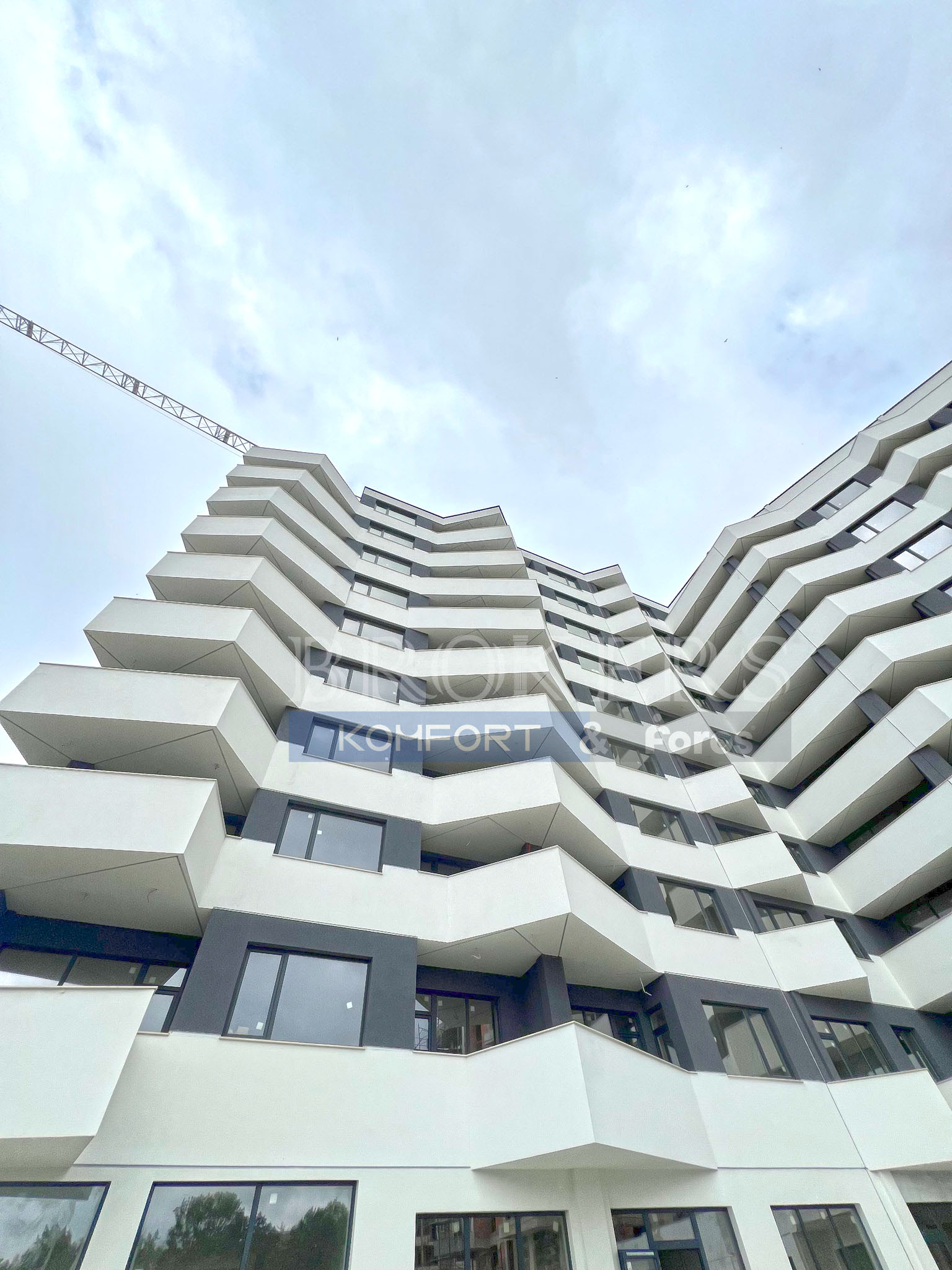 Двустаен апартамент за продажба в кв.Възраждане 4